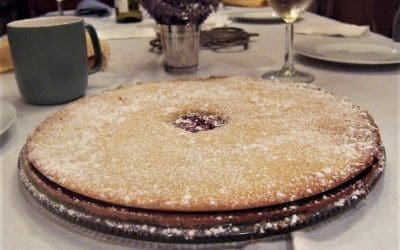 Perfect One-Dish Dinners: Giant Linzer Cookie