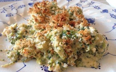 Cheesy Broccoli or Cauliflower Casserole