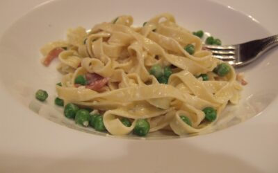 The Essential New York Times Cookbook: Fettuccine alla Romana